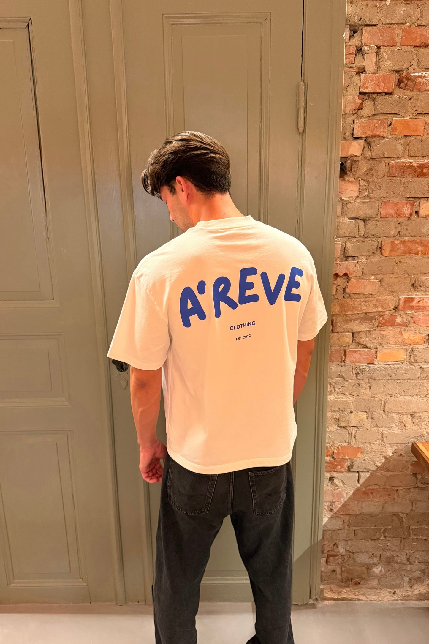 Oversized Box Fit, Unisex - Cream/ Off White